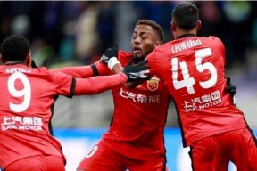 亚冠冲刺阶段再迎强敌；阿贾克斯调整名单；主帅态度——引发热议；赛季目标并未改变的简单介绍-开云电竞