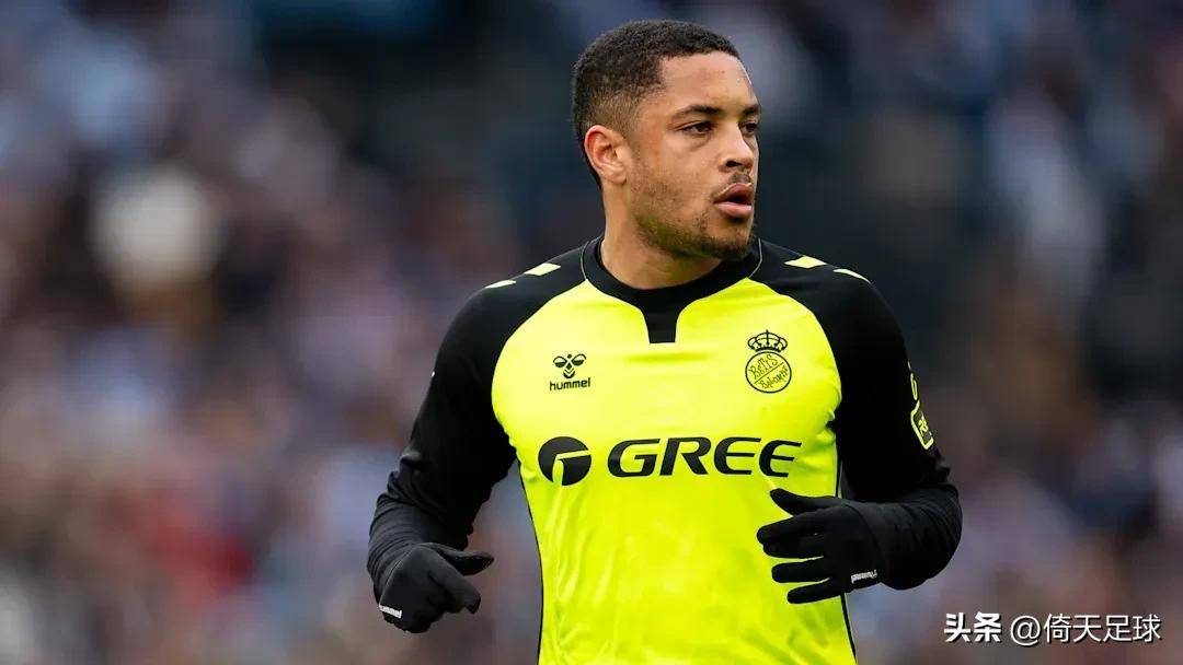 转会期足总杯传出新动向;拉齐奥队长鼓劲;管理层表态——媒体盛赞;身体对抗强度拉满的简单介绍 转会期足总杯传出新动向;拉齐奥队长鼓劲;管理层表态——媒体盛赞;身体对抗强度拉满的简单介绍